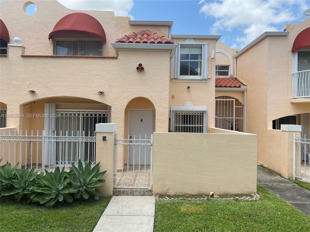8590 NW 3rd Lane 104, Miami, FL 33126