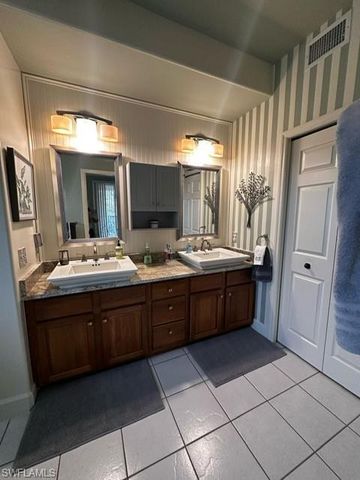 9170 Southmont CV 201, Fort Myers, FL 33908