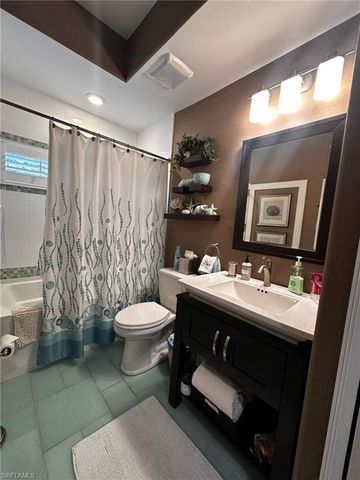 9170 Southmont CV 201, Fort Myers, FL 33908