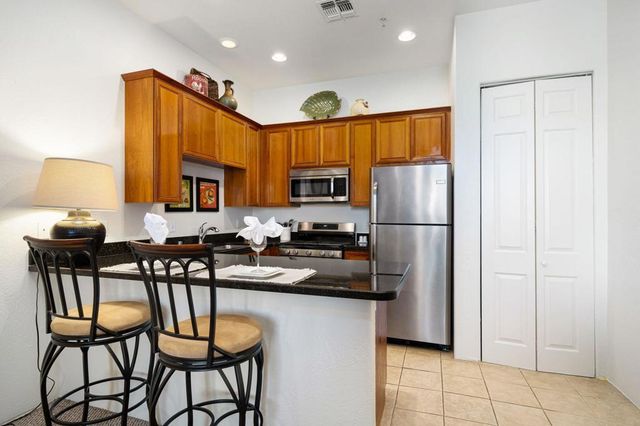 50610 Santa Rosa Plaza 6, La Quinta, CA 92253