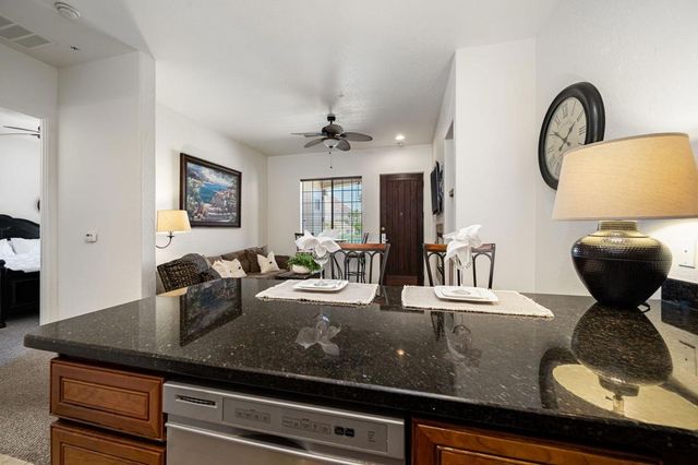 50610 Santa Rosa Plaza 6, La Quinta, CA 92253