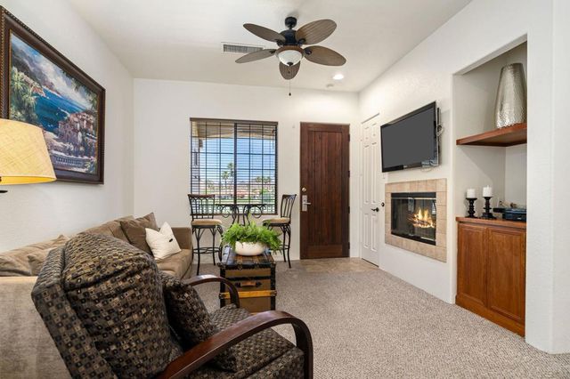 50610 Santa Rosa Plaza 6, La Quinta, CA 92253