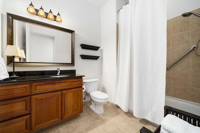 50610 Santa Rosa Plaza 6, La Quinta, CA 92253