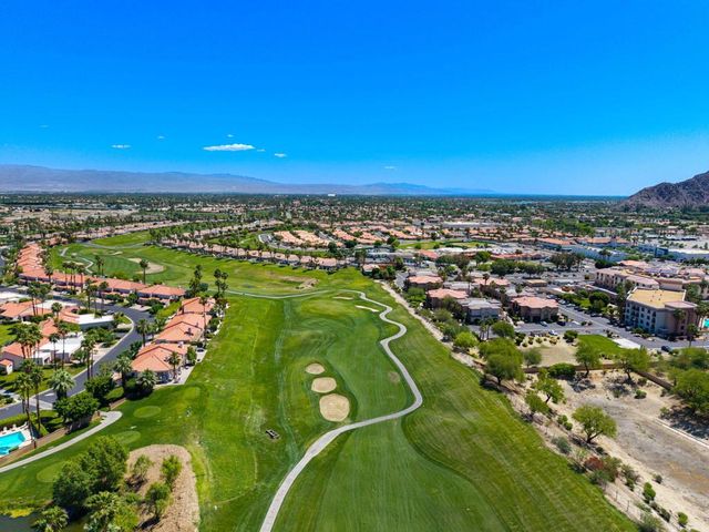 50610 Santa Rosa Plaza 6, La Quinta, CA 92253