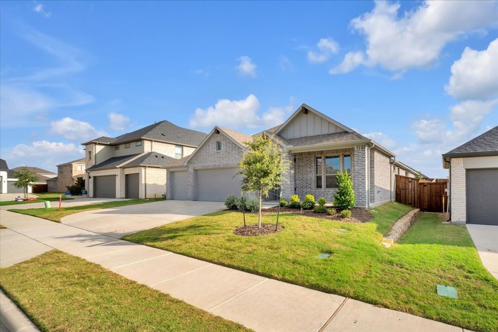 1216 Nuevo Rancho Lane, Fort Worth, TX 76052 — photo 3