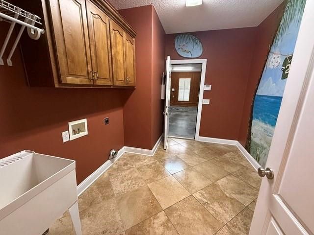 137 Edge Water Drive, Brunswick, GA 31525