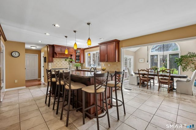 86 Quail Run, Madison, CT 06443