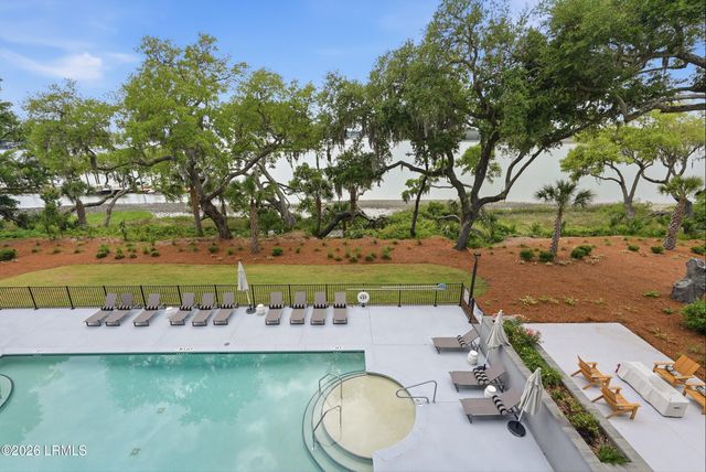 63 Skull Creek Dr Apt 302, Hilton Head Island, SC 29926