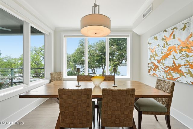 63 Skull Creek Dr Apt 302, Hilton Head Island, SC 29926