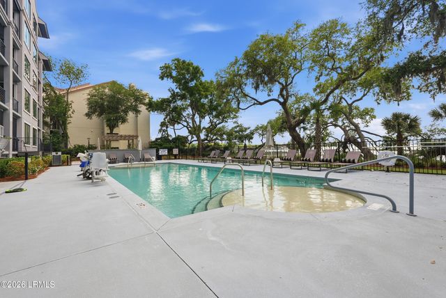 63 Skull Creek Dr Apt 302, Hilton Head Island, SC 29926