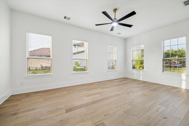 19 Sanctuary Trail, Missouri City, TX 77459