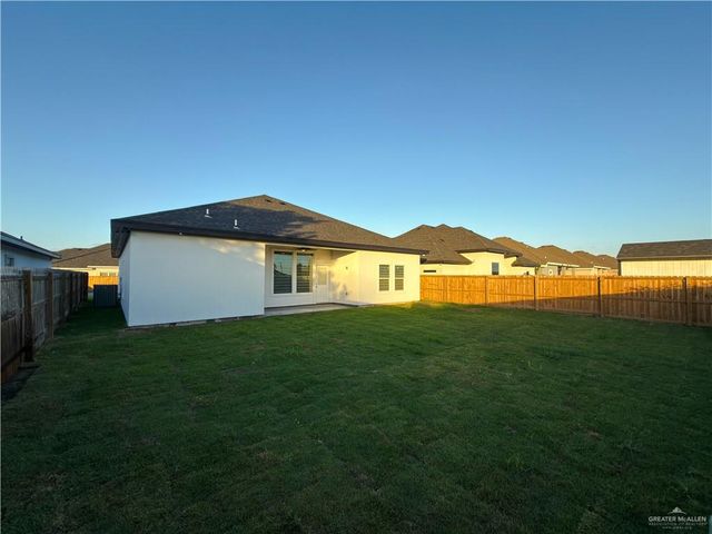 1006 Cooper Lane, San Juan, TX 78589