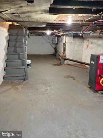 1919 E MONMOUTH ST, Philadelphia, PA 19134