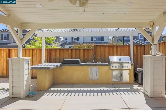5600 Salado Creek Lane, Antioch, CA 94531