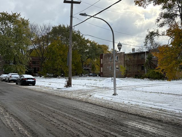 7300 S Dante Avenue, Chicago, IL 60619