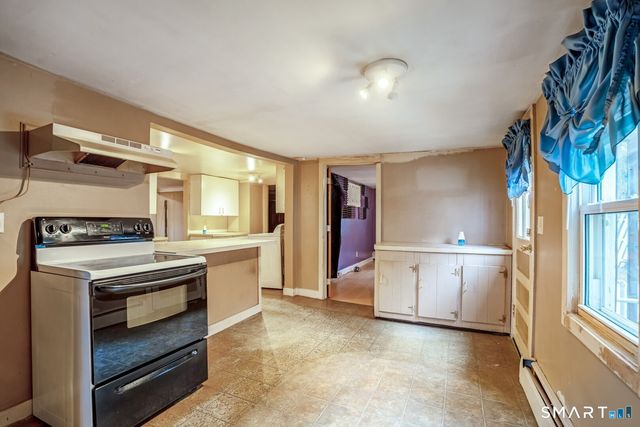 152 Glenwood Avenue, Middlebury, CT 06762