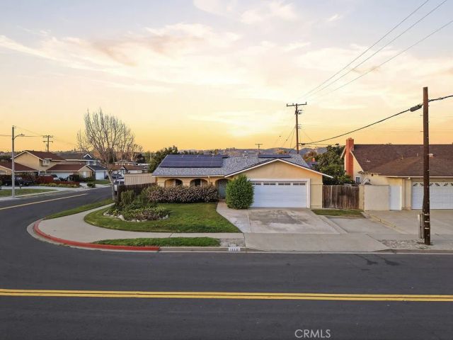 1623 Regent, Camarillo, CA 93010