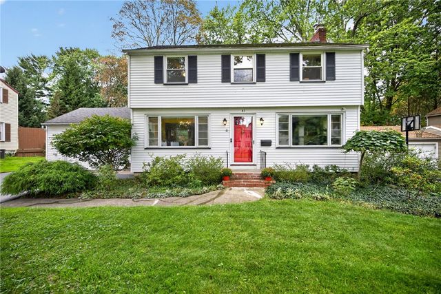 41 Rock Beach Road, Irondequoit, NY 14617