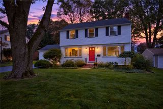 41 Rock Beach Road, Irondequoit, NY 14617