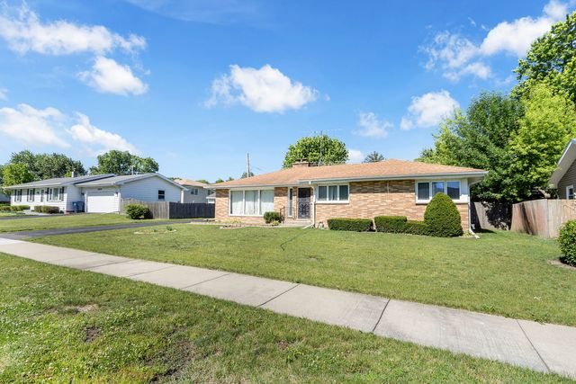 508 N Metropolitan Avenue, Waukegan, IL 60085