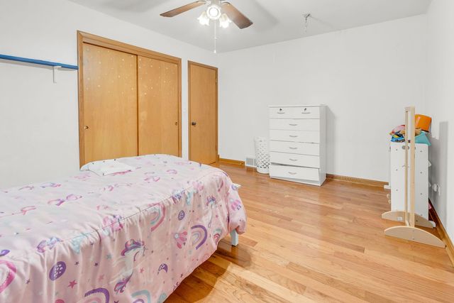 508 N Metropolitan Avenue, Waukegan, IL 60085