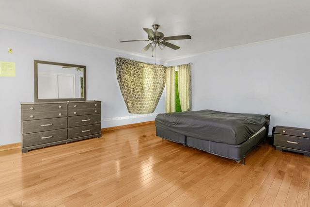508 N Metropolitan Avenue, Waukegan, IL 60085