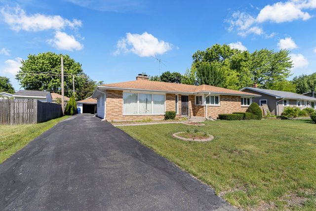 508 N Metropolitan Avenue, Waukegan, IL 60085