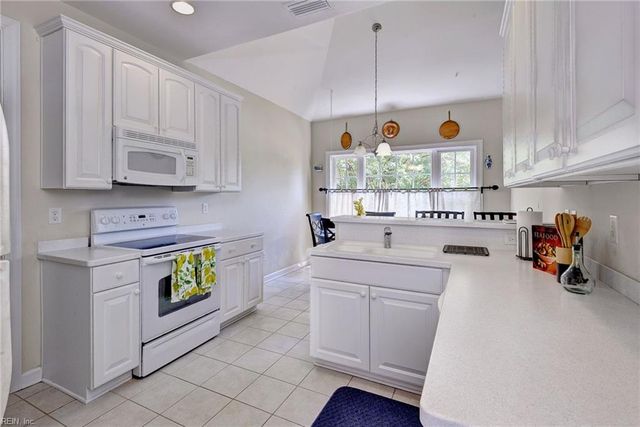 5528 Brixton RD, Williamsburg, VA 23185