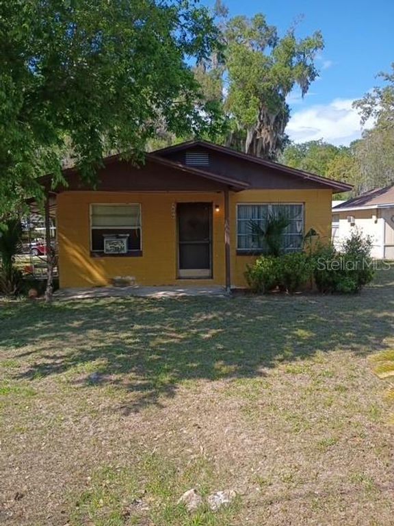 1806 CENTER STREET, Leesburg, FL 34748