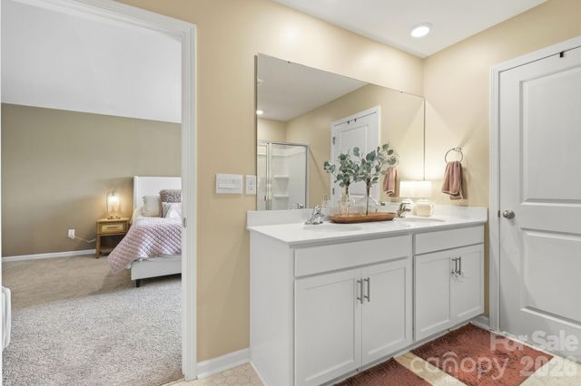 109 Shorthorn Road, Fletcher, NC 28732
