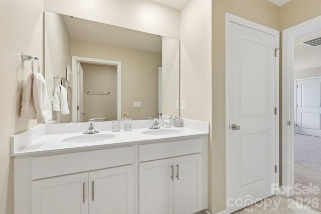 109 Shorthorn Road, Fletcher, NC 28732