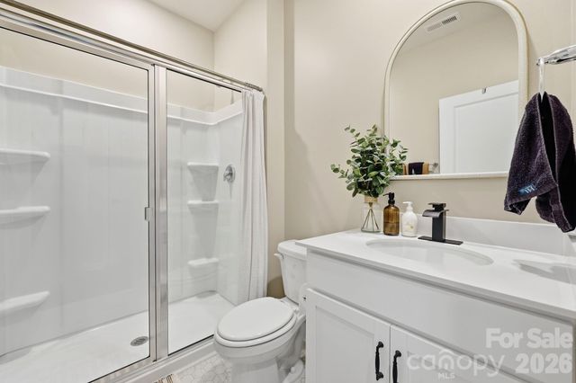 109 Shorthorn Road, Fletcher, NC 28732