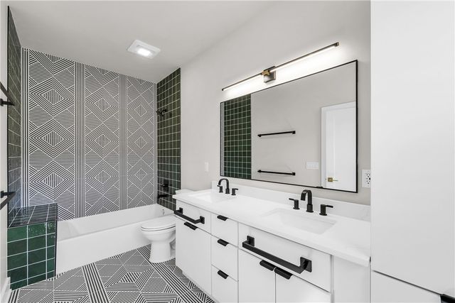 1128 Fillmore Street, Bentonville, AR 72712