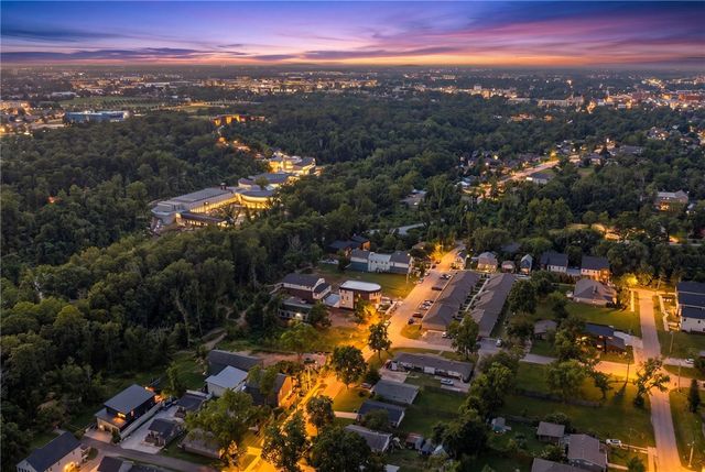 1128 Fillmore Street, Bentonville, AR 72712