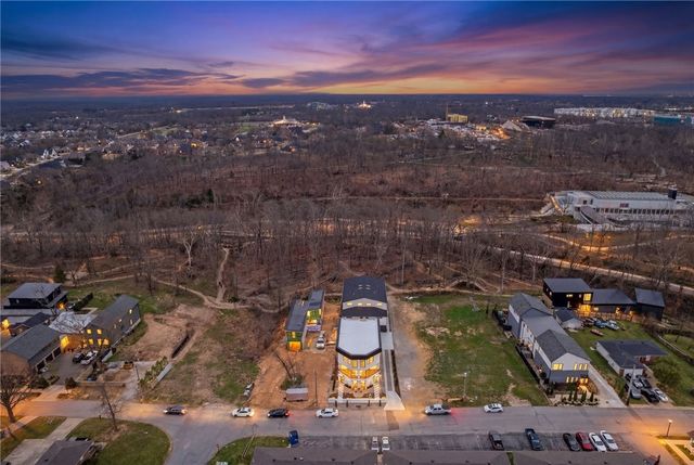 1128 Fillmore Street, Bentonville, AR 72712