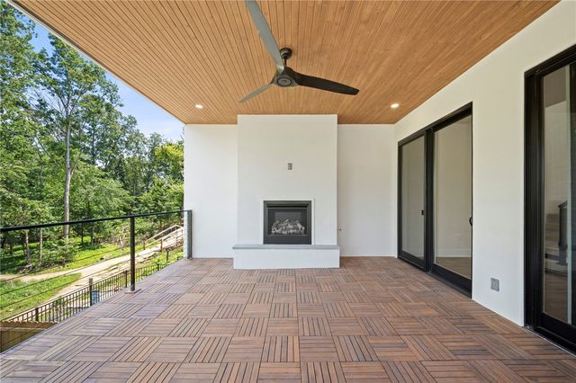 1128 Fillmore Street, Bentonville, AR 72712