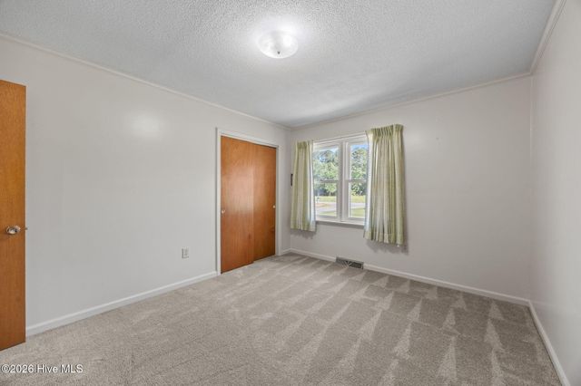420 Aberdeen Drive, Washington, NC 27889