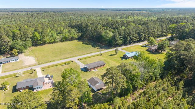 420 Aberdeen Drive, Washington, NC 27889