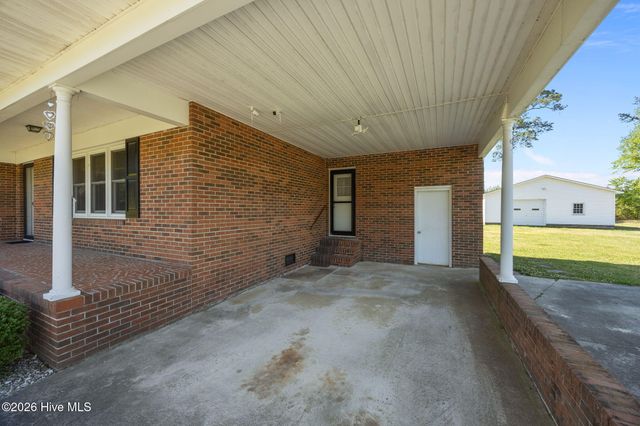 420 Aberdeen Drive, Washington, NC 27889