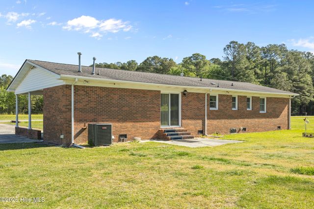 420 Aberdeen Drive, Washington, NC 27889
