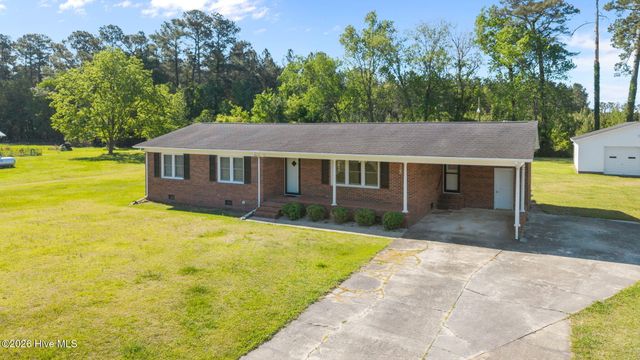 420 Aberdeen Drive, Washington, NC 27889