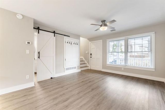 2794 Farmstead Road SE, Smyrna, GA 30080