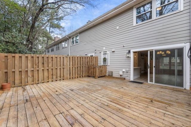 2794 Farmstead Road SE, Smyrna, GA 30080