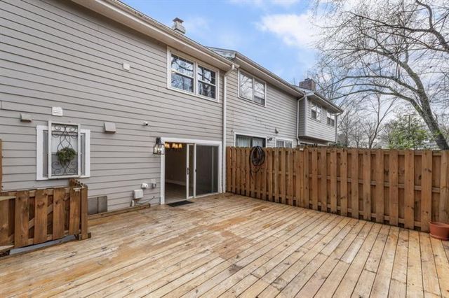2794 Farmstead Road SE, Smyrna, GA 30080