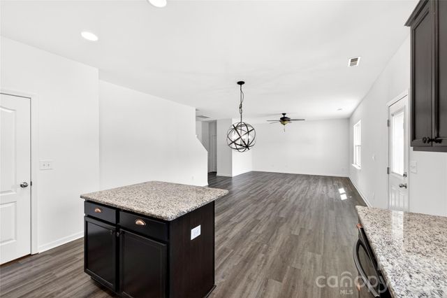 9013 Magnolia Lily Avenue, Charlotte, NC 28227