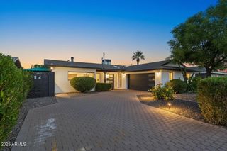 8614 E Jackrabbit Road, Scottsdale, AZ 85250