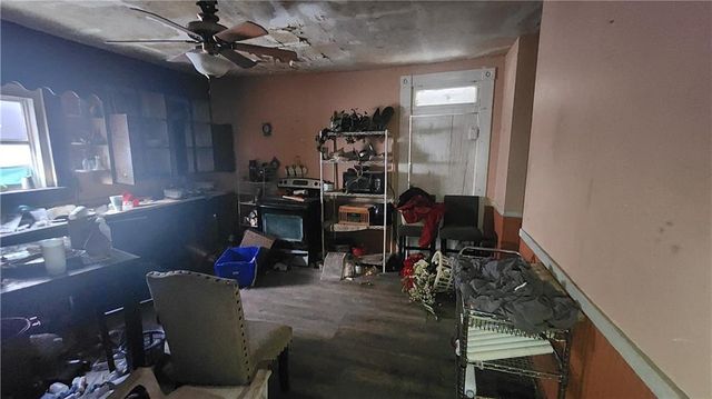 1513 Monterey Street, St Joseph, MO 64503