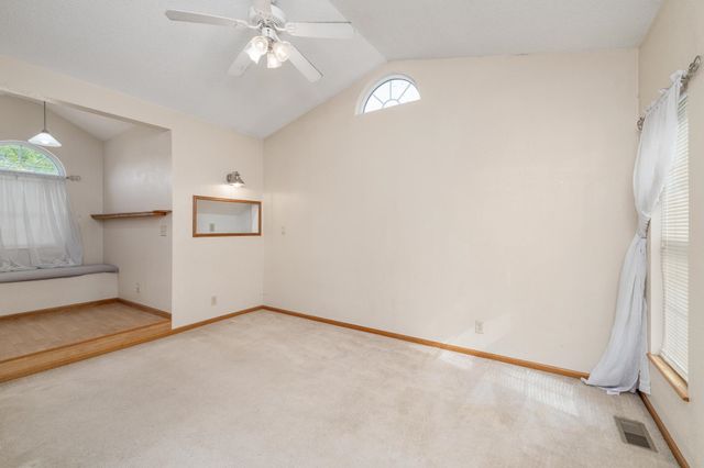 1313 N H St, Wellington, KS 67152