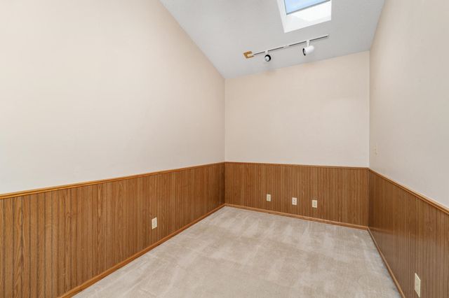 1313 N H St, Wellington, KS 67152