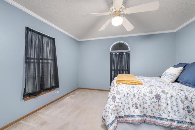 1313 N H St, Wellington, KS 67152